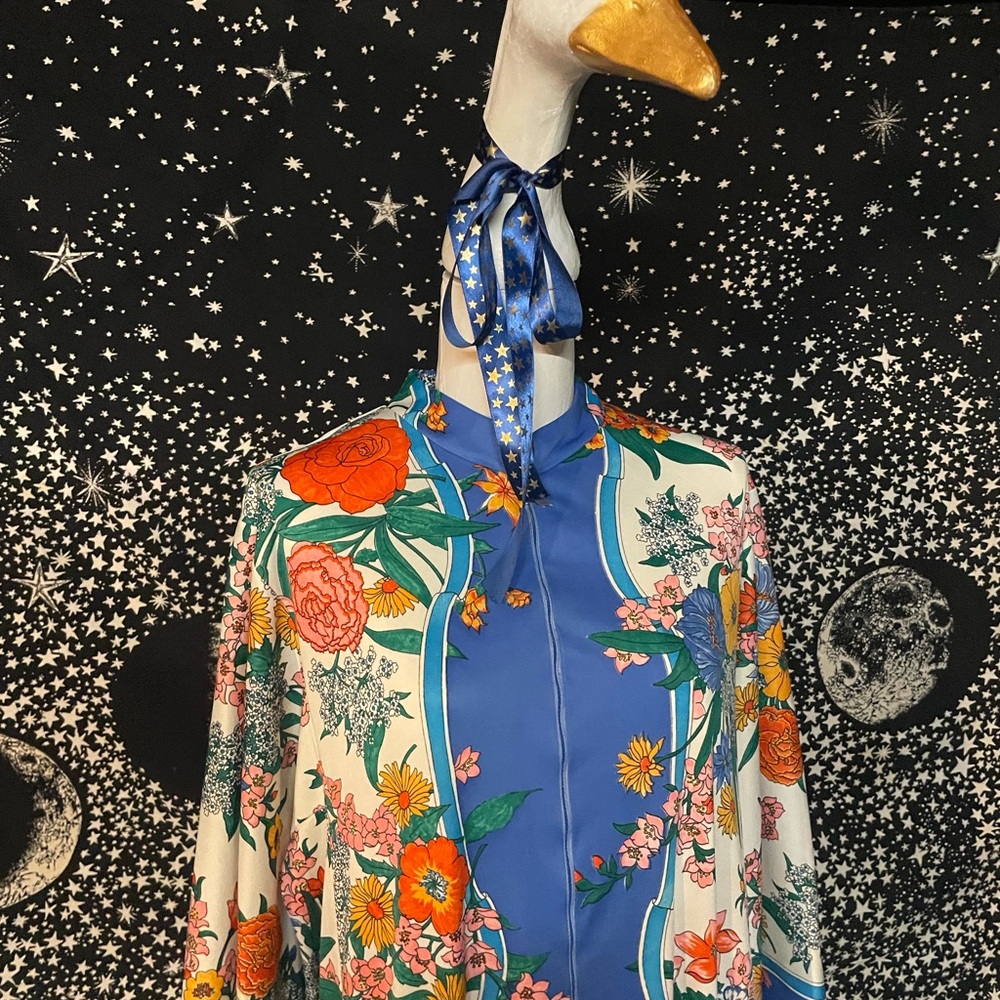 Vintage Evelyn Pearson Robe Front Zip 70s